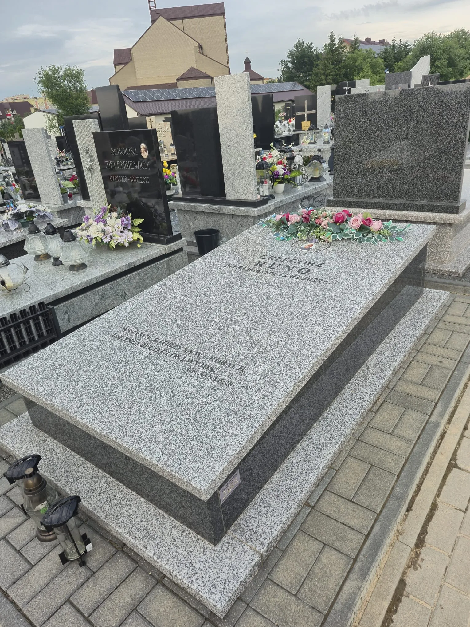 Realizacja kamieniarska 18 — Zakład Kamieniarski Paulina i Maria Banach, Stara Łomża